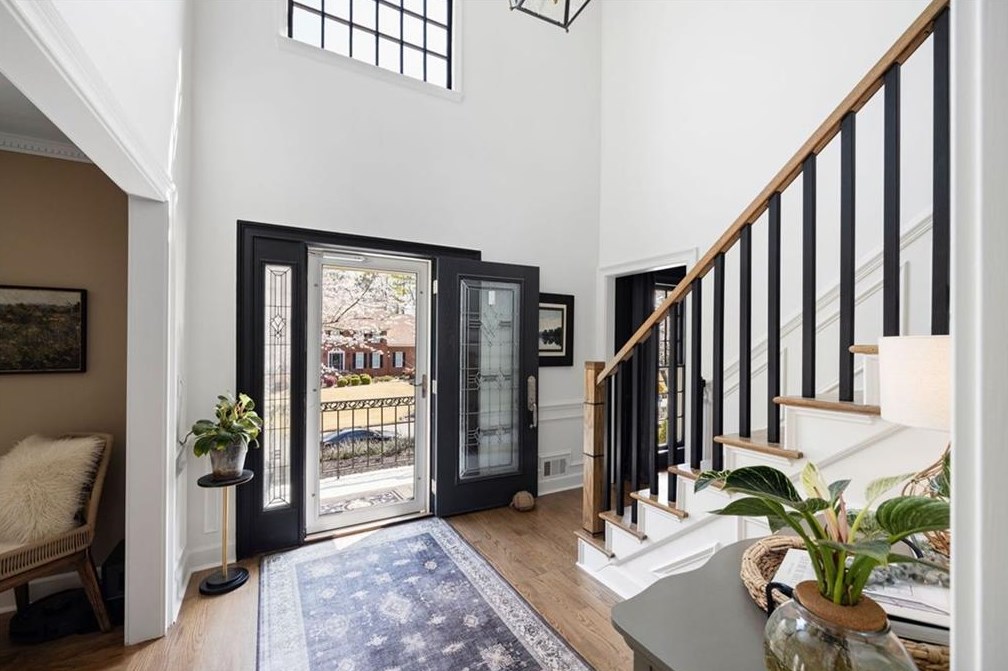 120 Barrow Downs, Alpharetta GA  30004-4013 exterior