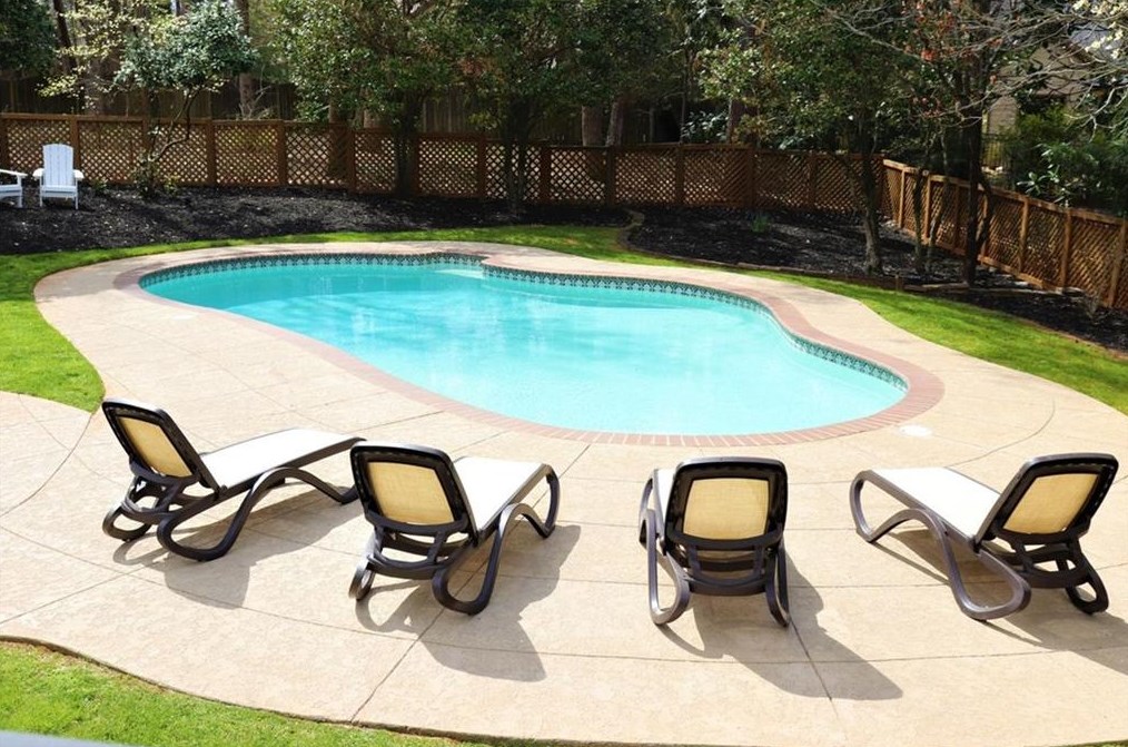 120 Barrow Downs, Alpharetta GA  30004-4013 exterior