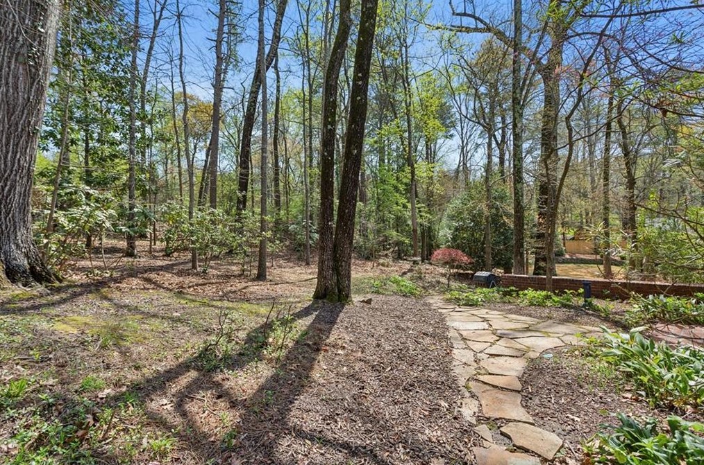 2979 Sequoyah Dr, Atlanta GA 30327-1807 exterior