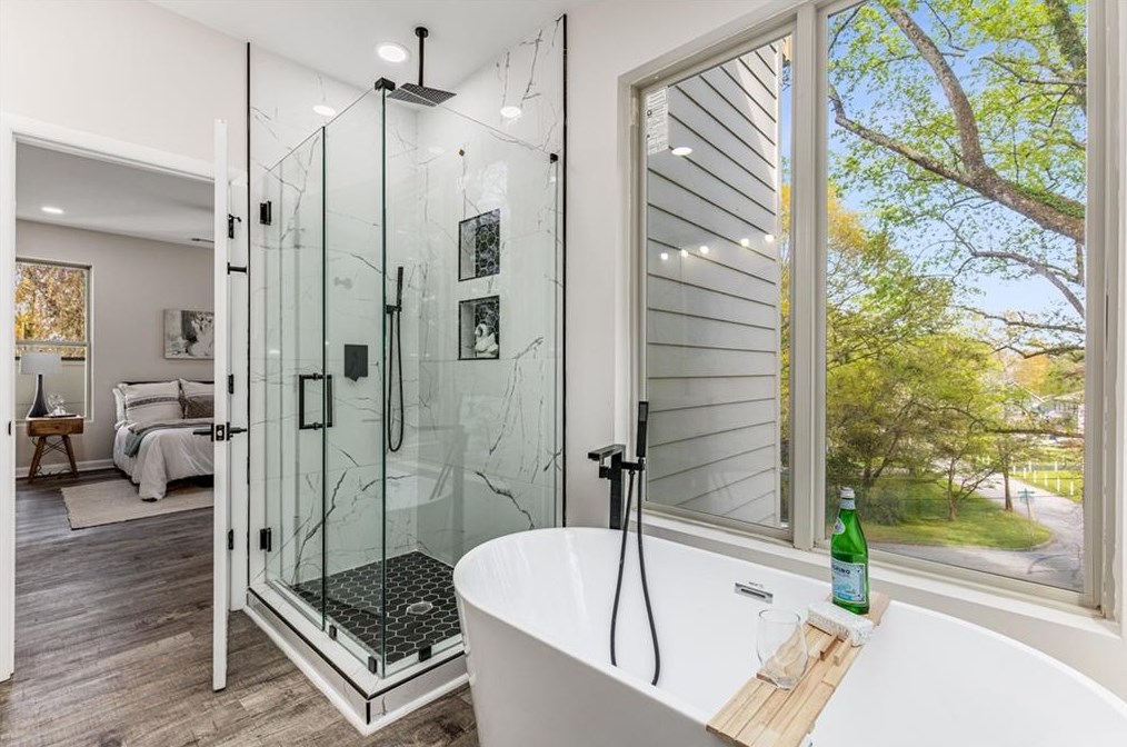 1663 Richard Allen Dr, Decatur GA 30032 exterior