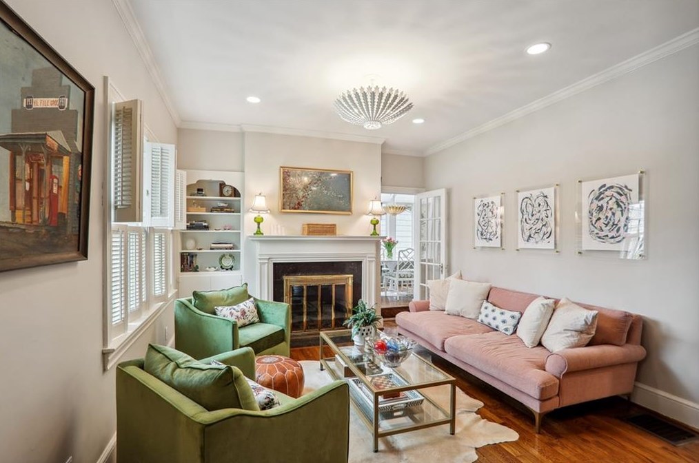 3975 Arden Way, Atlanta GA  30342-3949 exterior