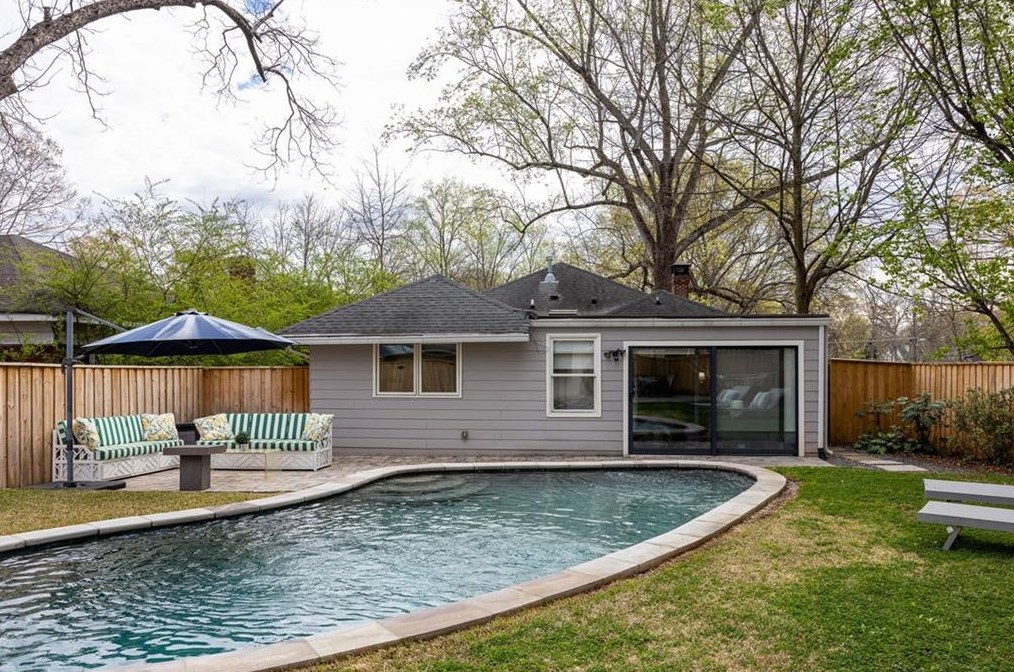 492 Hardendorf Ave, Atlanta GA 30307-1716 exterior