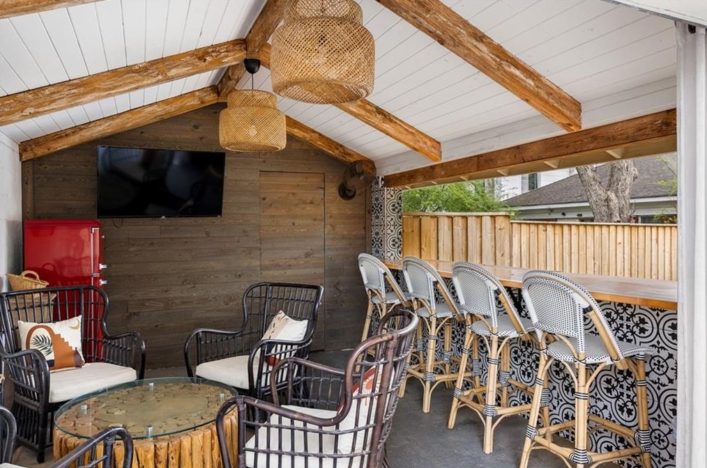 492 Hardendorf Ave, Atlanta GA 30307-1716 exterior