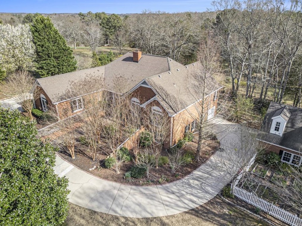 1310 Grapevine Trl, Monroe GA  30656-4513 exterior