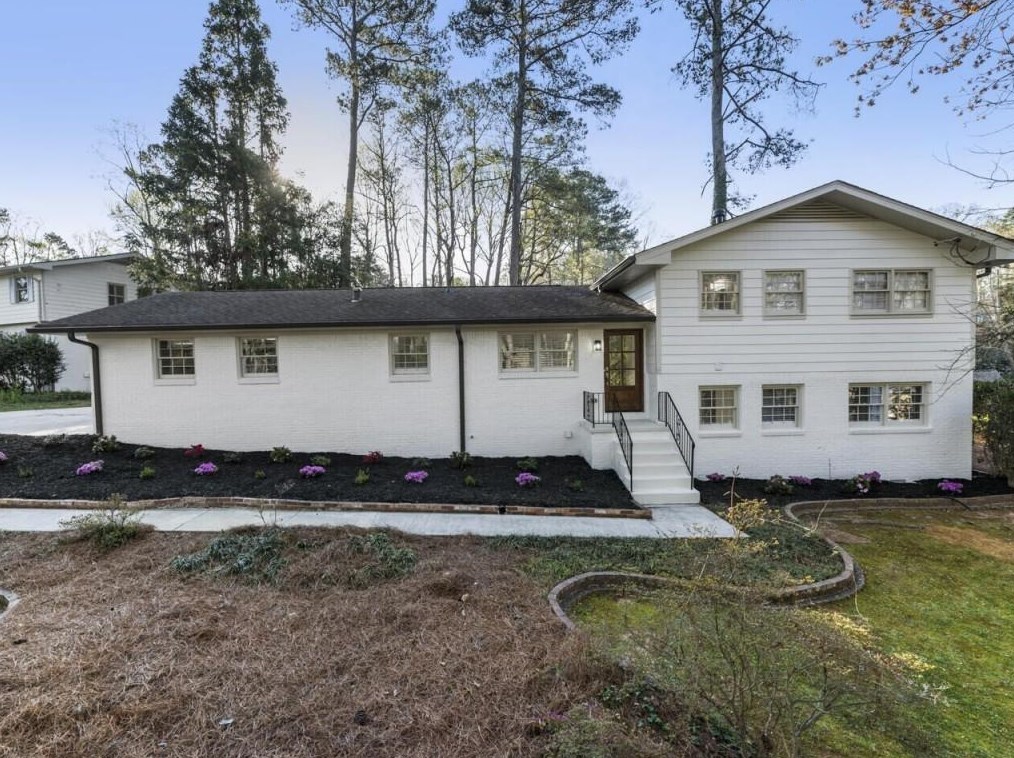155 River Springs Dr, Atlanta, GA 30328-2019