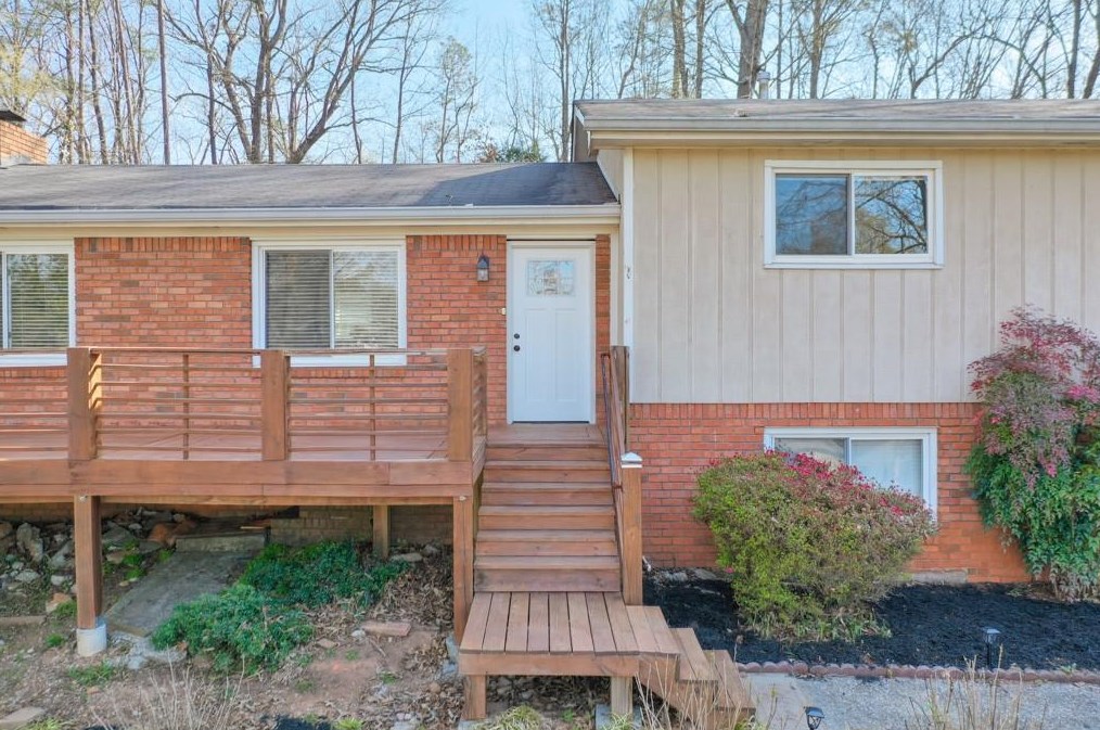 1112 Washington Ct, Holly Springs, GA 30188-4128