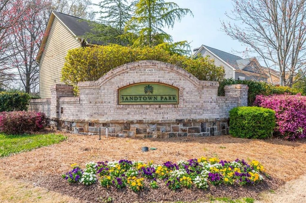 1020 Sandtown Place Dr, Marietta, GA 30064-7536