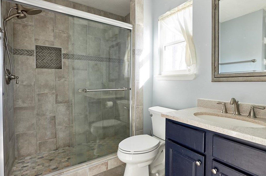 2825 Landington Way, Duluth GA  30096-4209 exterior