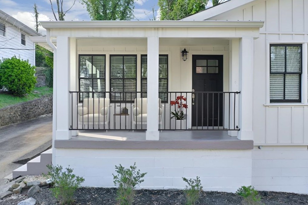 1476 Eason St, Atlanta GA  30314-2102 exterior