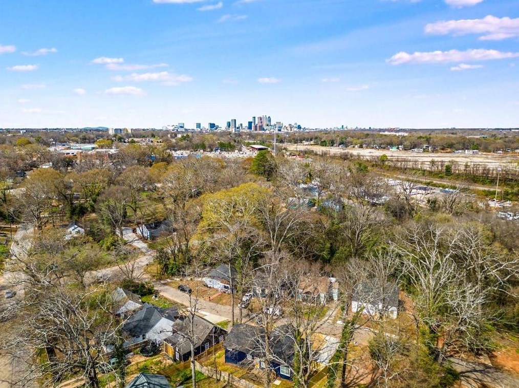 1107 Oak Knl Ter, Atlanta GA  30315-5213 exterior
