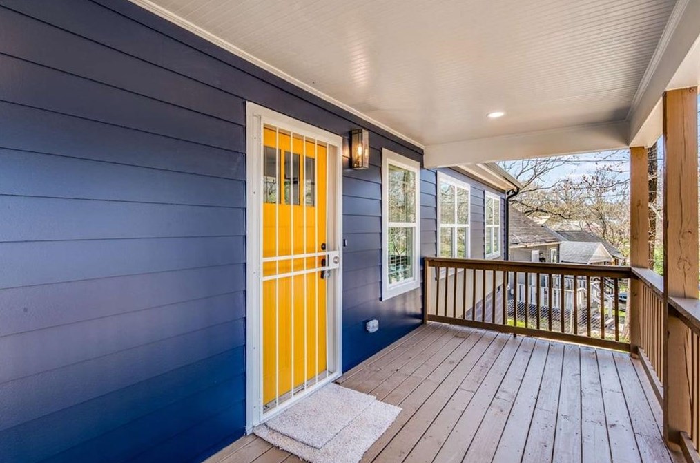 1107 Oak Knl Ter, Atlanta GA  30315-5213 exterior