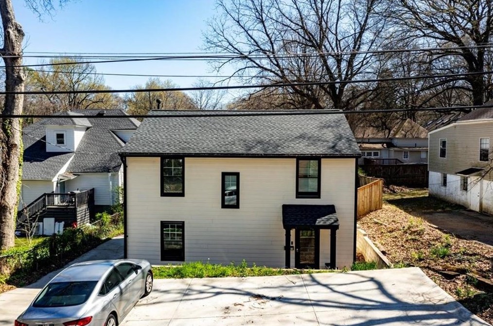 1051 Curran St, Atlanta, GA 30318-5401