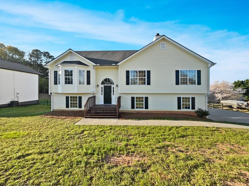 704 Kings Ct, Bethlehem, GA 30620