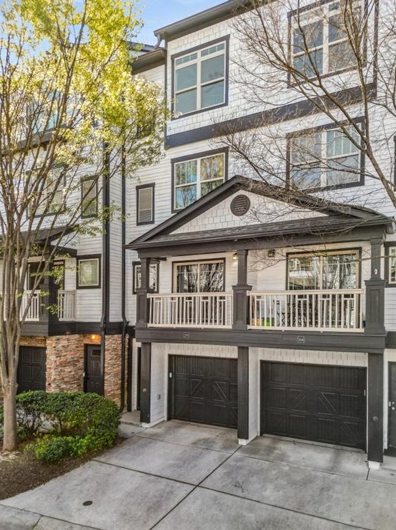 221 Semel Cir, Atlanta GA  30309-1931 exterior