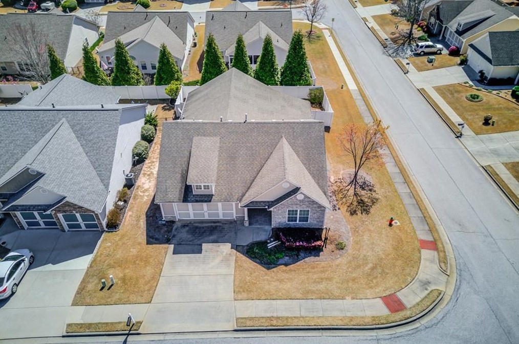 481 Tranquil Dr, Winder, GA 30680-7470