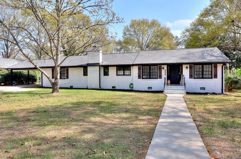 246 S Forest Ave, Social Circle, GA 30025