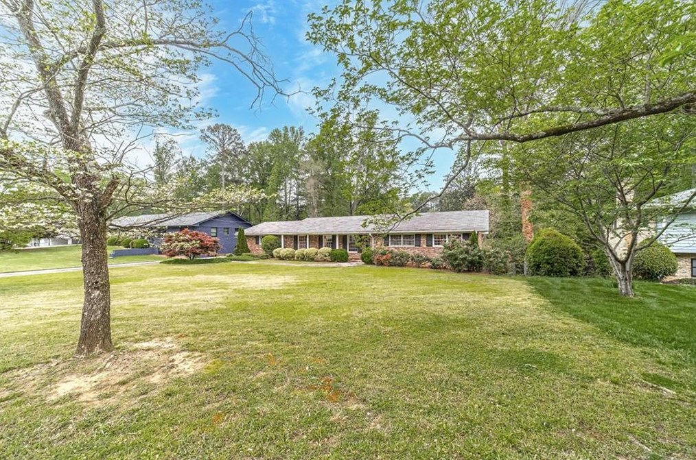 3236 Embry Hills Dr, Atlanta, GA 30341-4328