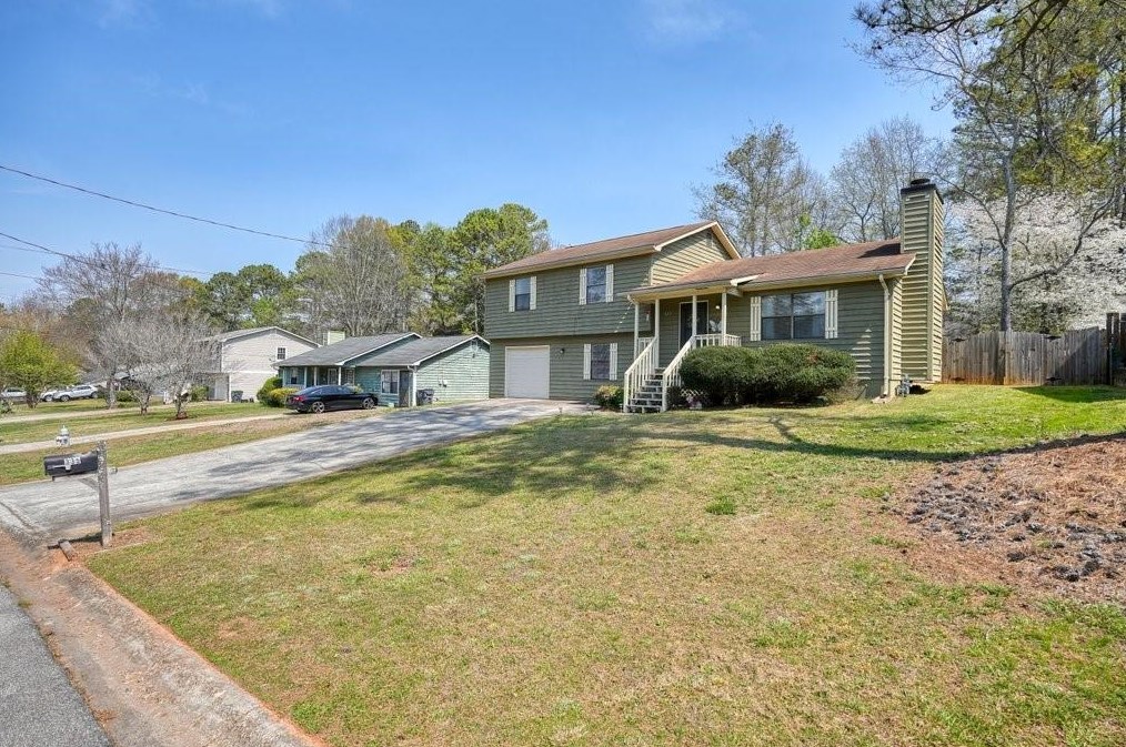 335 Kingsport Dr, Lawrenceville, GA 30046-7608