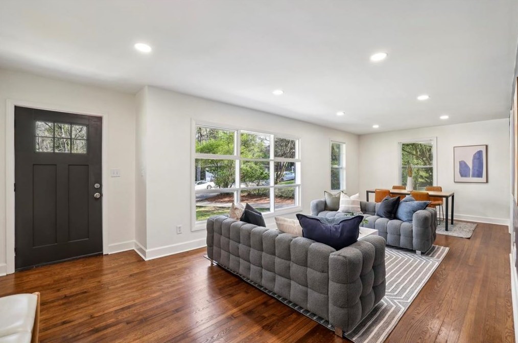 2477 Rockcliff Rd, Atlanta, GA 30316-3622