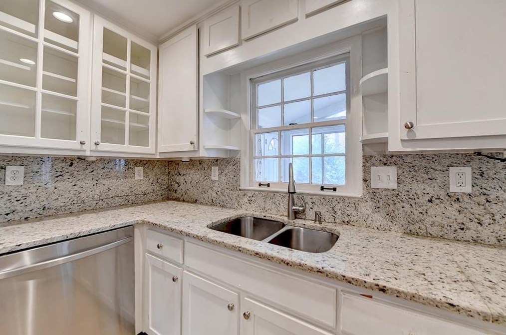 3491 Revere Rd, Atlanta GA  30331-2327 exterior