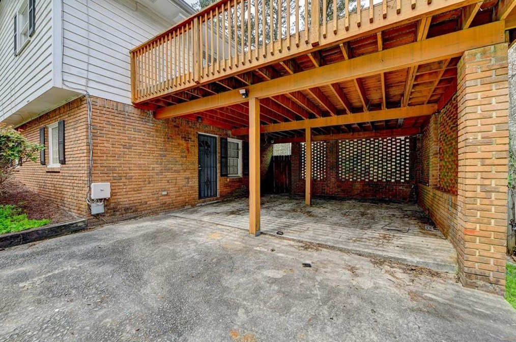 3491 Revere Rd, Atlanta GA  30331-2327 exterior