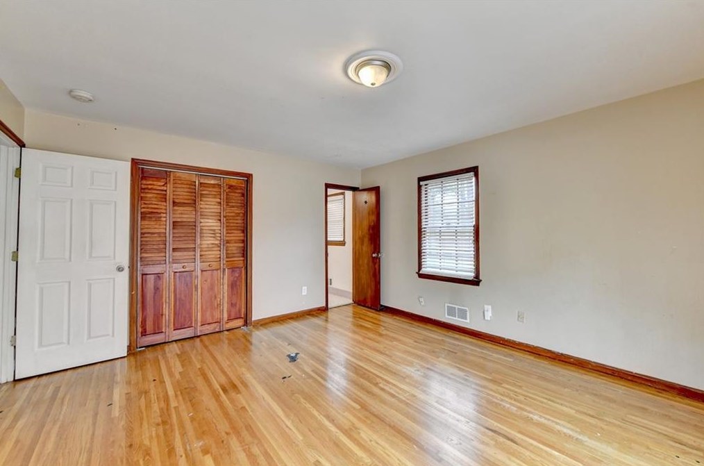 3491 Revere Rd, Atlanta GA  30331-2327 exterior