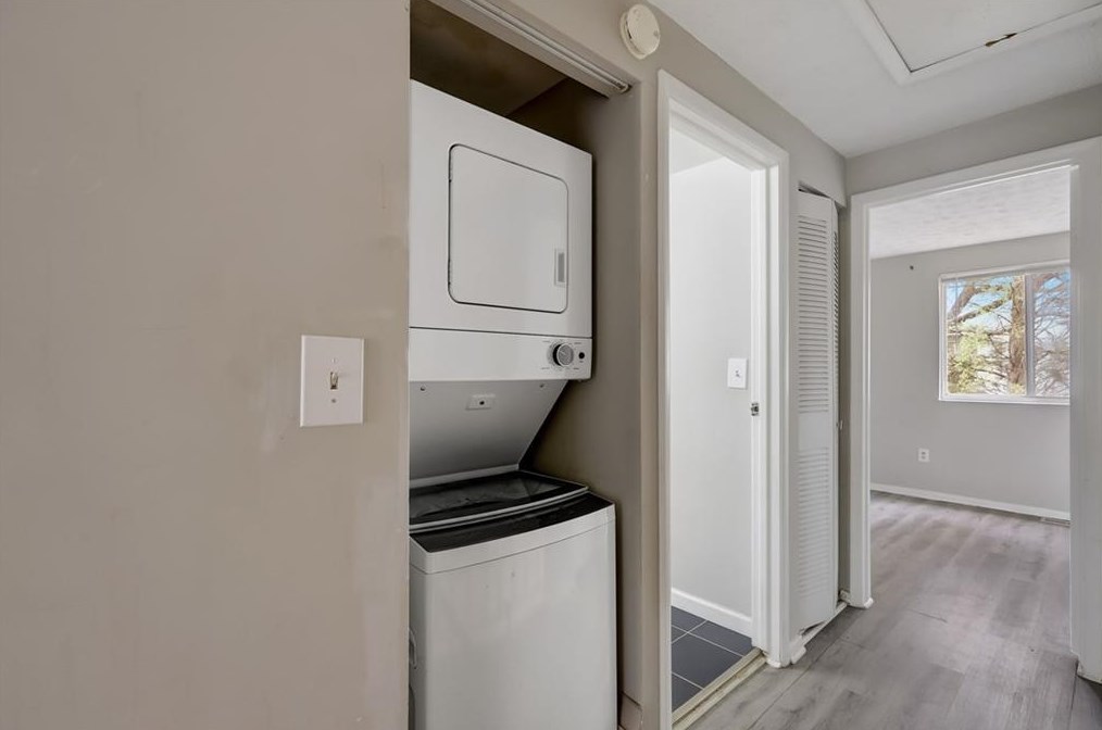 845 Regal Path Ln, Decatur GA  30030-4180 exterior