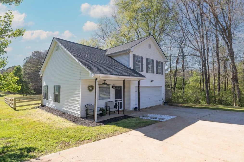 1121 Lewis Roberts Rd, Jefferson GA  30549-4028 exterior