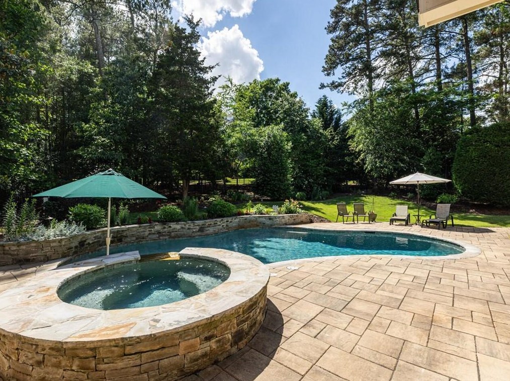 1120 Chasewood Trl, Alpharetta, GA 30005-8875