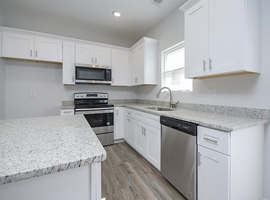 4216 Southvale Dr, Decatur GA  30034-6442 exterior