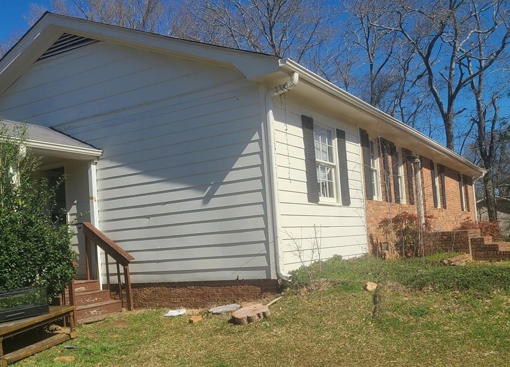 1000 Dixie Rd, Porterdale, GA 30014-4820