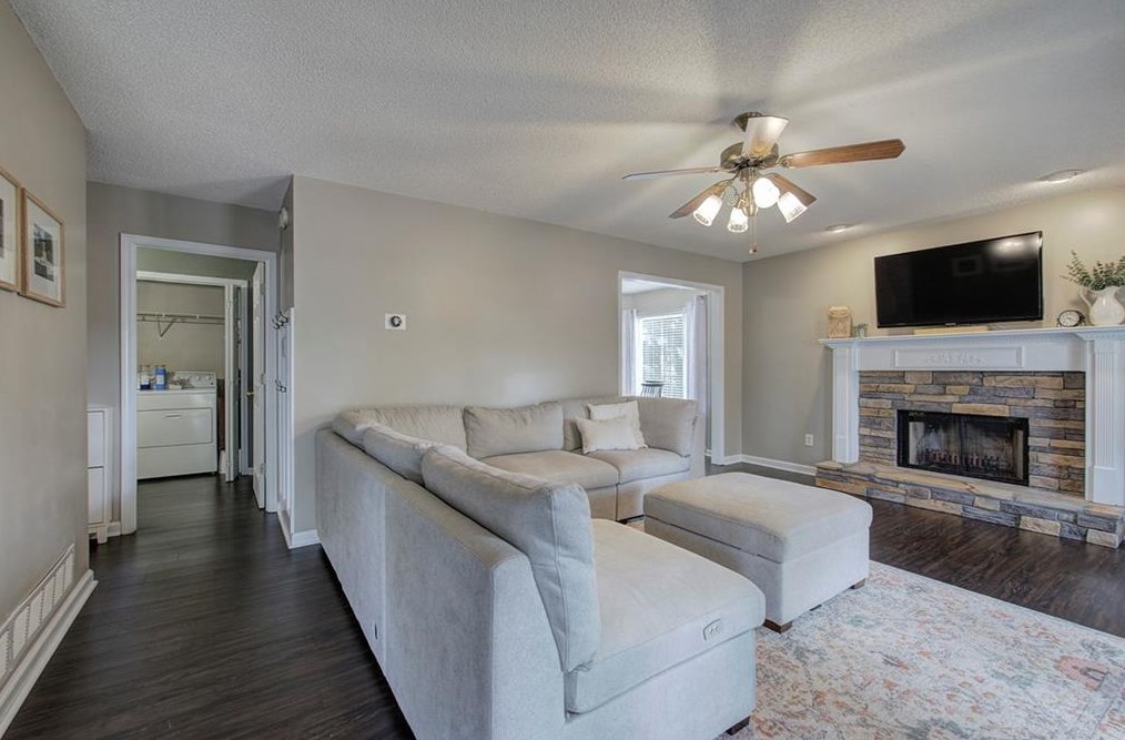 54 Chelsea Walk, Dallas, GA 30157-7206