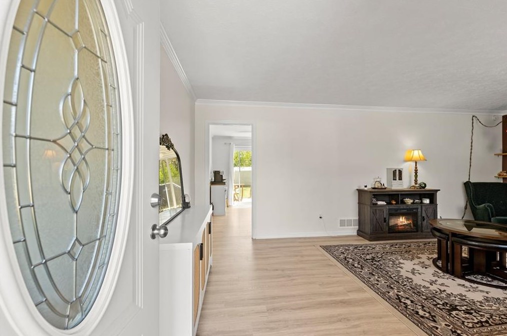 1810 Town Pl, Lithonia GA  30078-2426 exterior