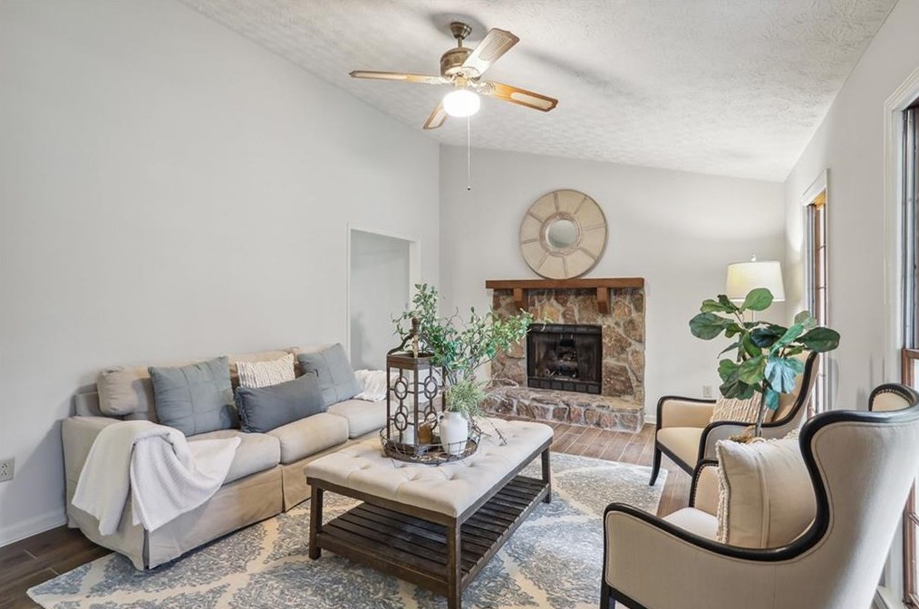 3894 Dollar Cir, Suwanee, GA 30024-2338
