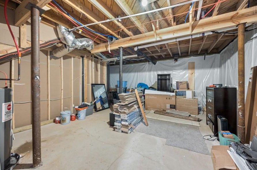 4001 Barr Cir, Tucker GA  30084-7504 exterior