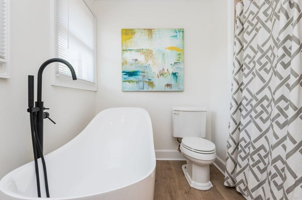 621 Heathmoor Pl, Decatur GA  30032-1707 exterior