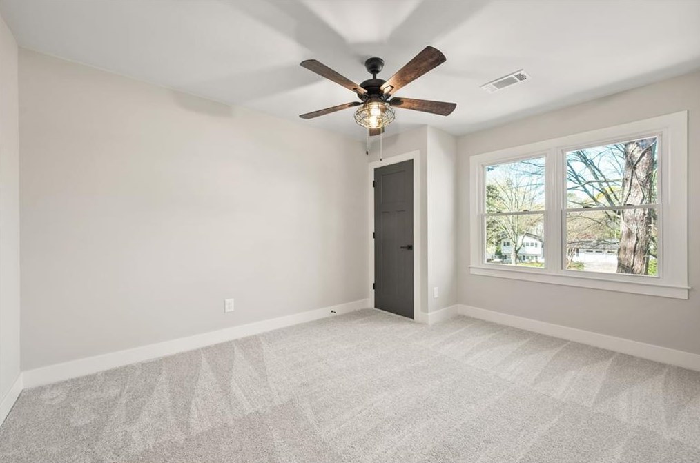 180 Burnett Way, Alpharetta GA  30009-1806 exterior