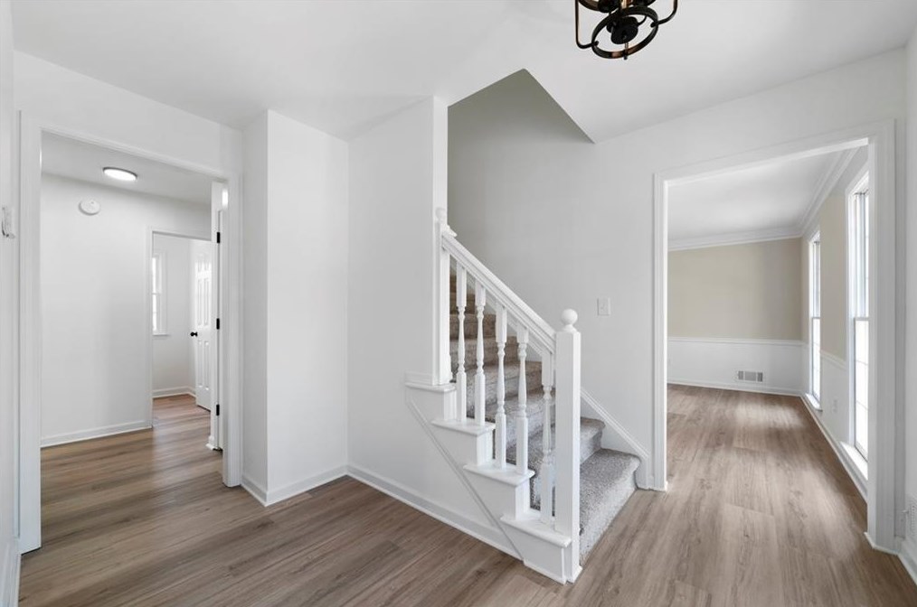 1891 Dovonshire Rd, Marietta, GA 30064-4078