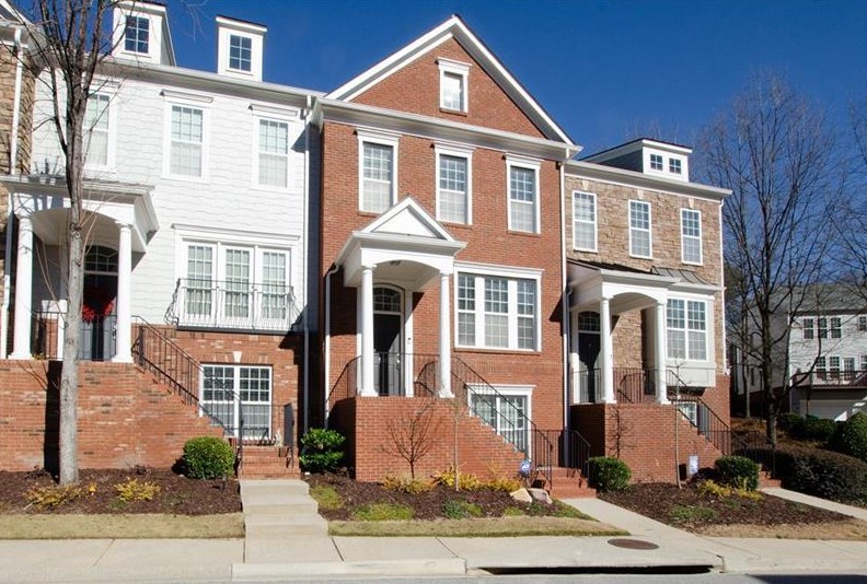 2155 Weldonberry Dr, Atlanta, GA 30319-5732