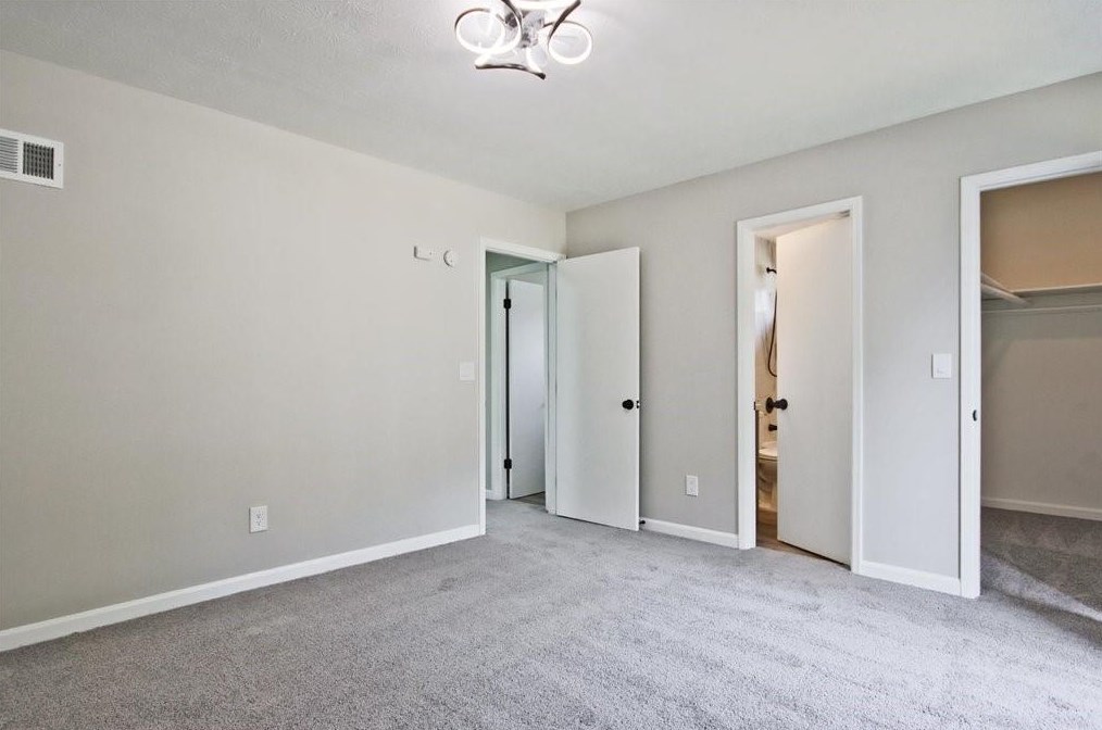 551 Utoy Cir, Atlanta GA  30331-4335 exterior