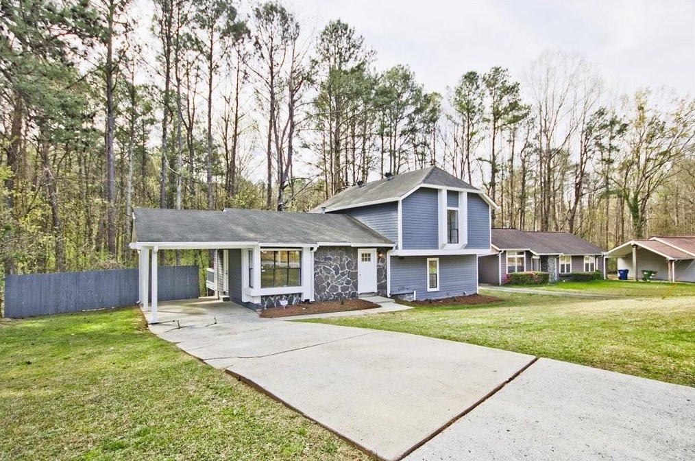 551 Utoy Cir, Atlanta GA  30331-4335 exterior