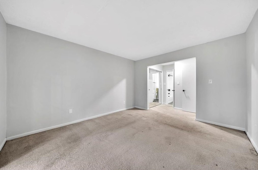 2041 Brian Way, Decatur GA  30033-3824 exterior