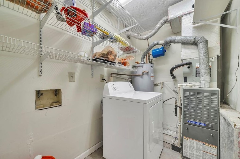 2041 Brian Way, Decatur GA  30033-3824 exterior