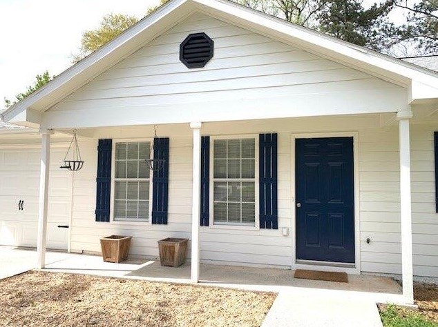 5874 Gordon Rd, Austell GA  30168-4375 exterior