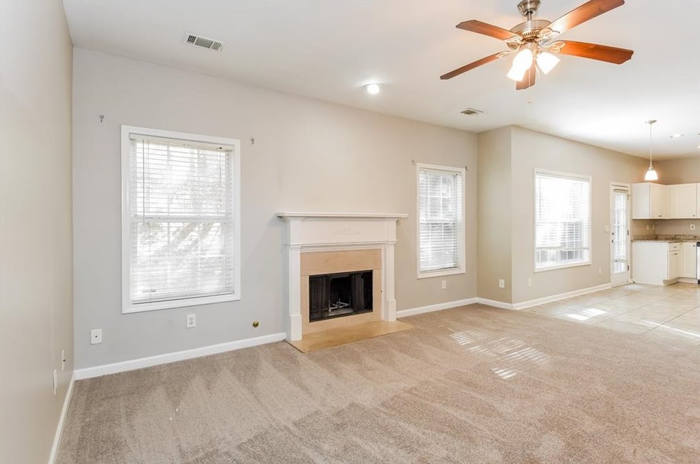 2861 Belfaire Lake Dr, Dacula, GA 30019