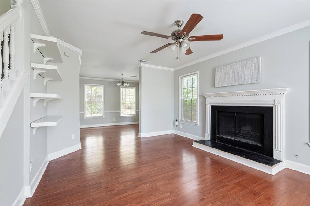 2802 Royal Blf, Decatur GA  30030-5304 exterior