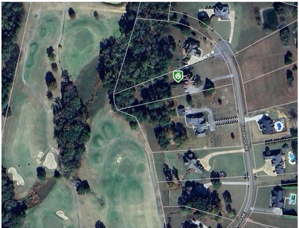 266 Fox Den Dr, Calhoun GA 30701-9568 exterior