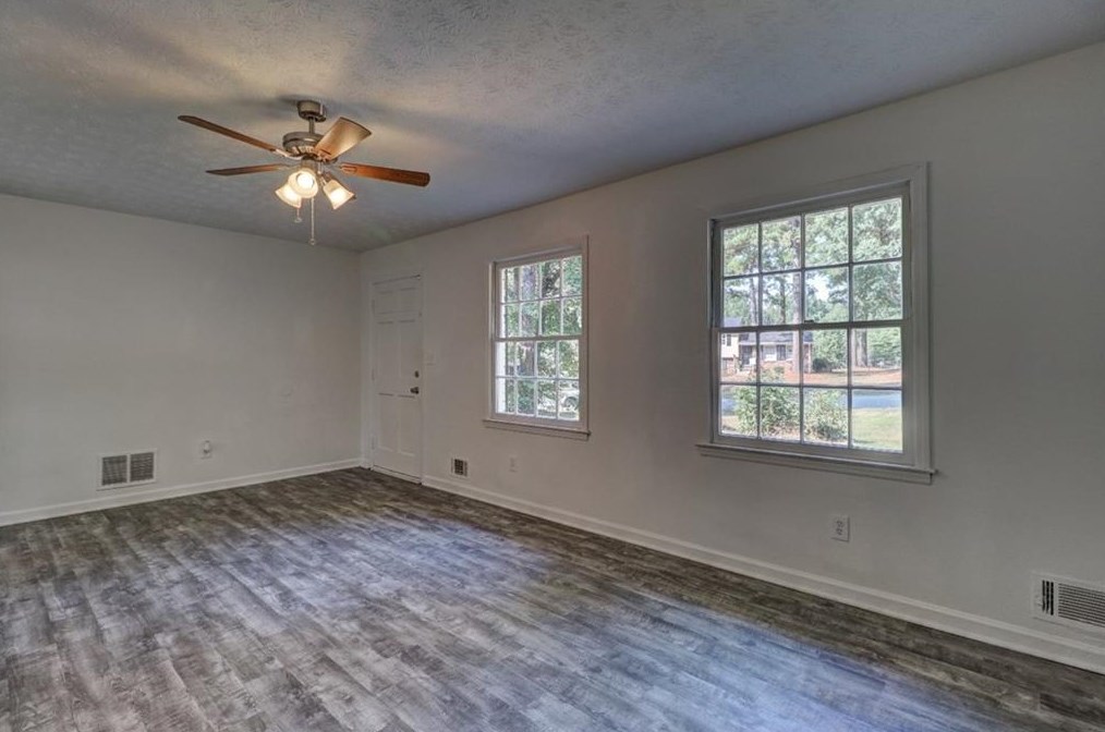 3021 Bretton Dr, Rex, GA 30273