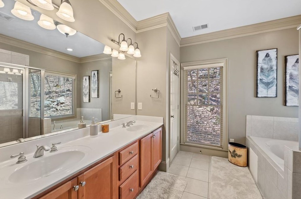 1105 Valley View Dr, Big Canoe GA  exterior