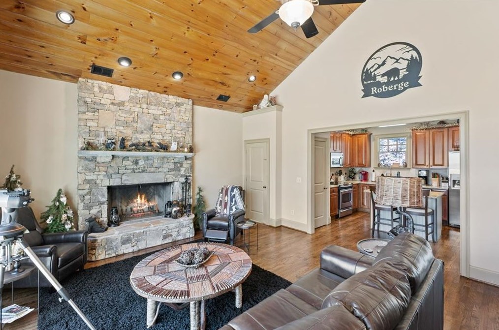 1105 Valley View Dr, Big Canoe GA  exterior